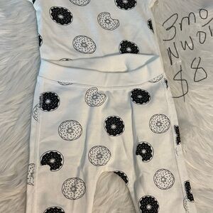 NWOT Donut Print Baby Outfit